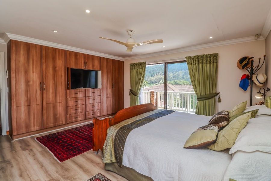 4 Bedroom Property for Sale in Groenvallei Western Cape